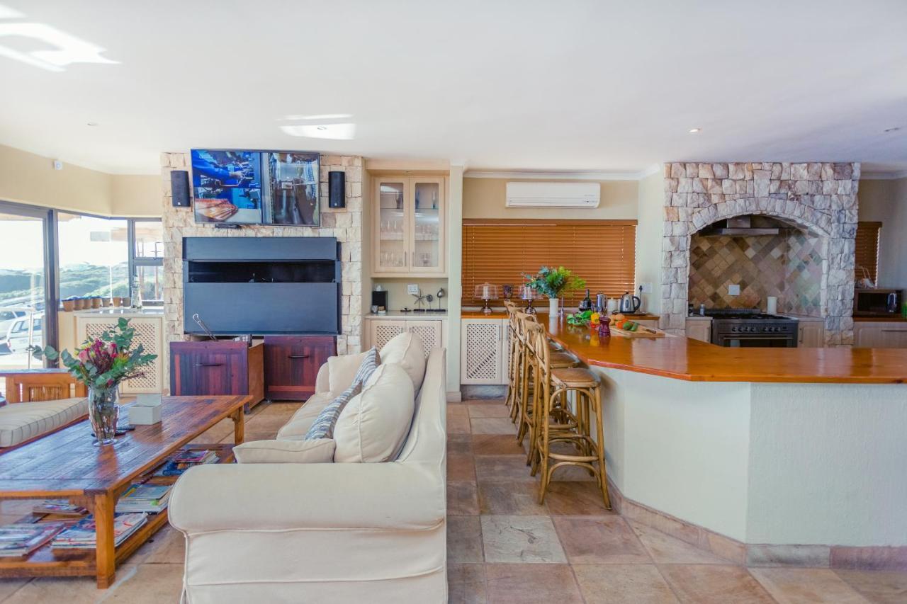 Whale Waters Self Catering Gansbaai Apartment Де Келдерс Екстериор снимка